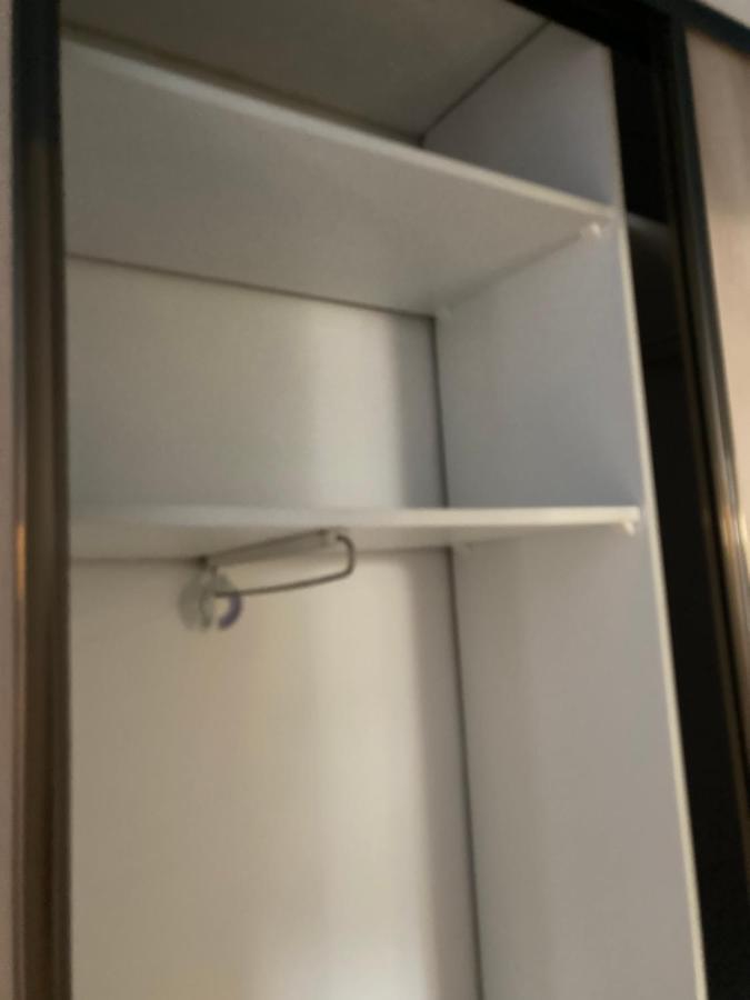 Location Chambre Avec Salle De Bain Et Partie Commune Sea View & Mountain View Renting 1 Of 3 Bedrooms With Shared Common Space 3 Bdrm Apt Not 1 Bdrm Plus Clime Ou Ac Bastia  Zewnętrze zdjęcie