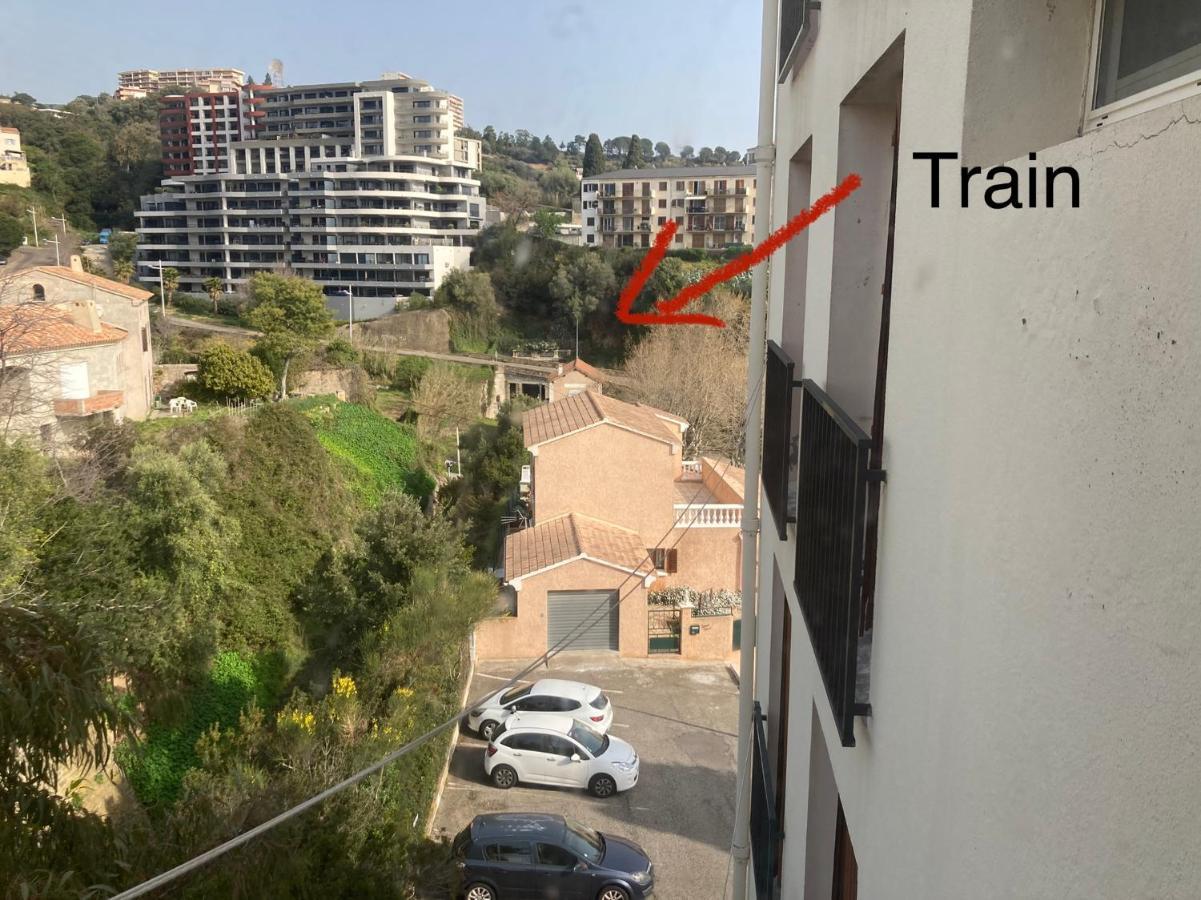 Location Chambre Avec Salle De Bain Et Partie Commune Sea View & Mountain View Renting 1 Of 3 Bedrooms With Shared Common Space 3 Bdrm Apt Not 1 Bdrm Plus Clime Ou Ac Bastia  Zewnętrze zdjęcie