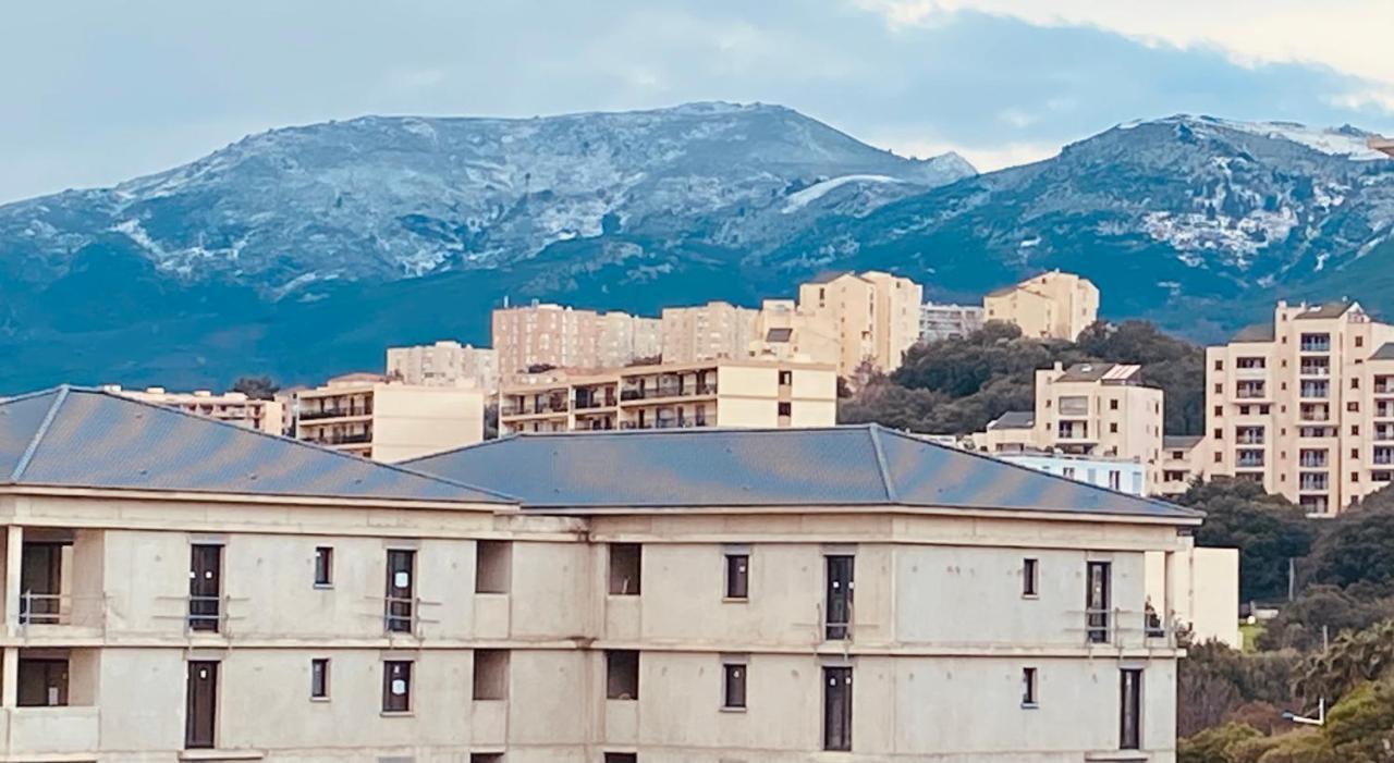 Location Chambre Avec Salle De Bain Et Partie Commune Sea View & Mountain View Renting 1 Of 3 Bedrooms With Shared Common Space 3 Bdrm Apt Not 1 Bdrm Plus Clime Ou Ac Bastia  Zewnętrze zdjęcie